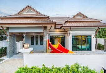 Villa Me&you4 has Balcony rooms