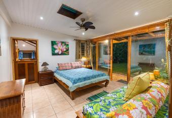 Heimanarii,slodge Tiare has Balcony rooms