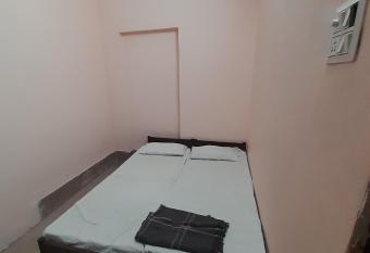 Hotel Radhika Palace has Balcony rooms