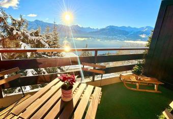 Vue imprenable sur les Alpes et Parking priv   gratuit has Balcony rooms