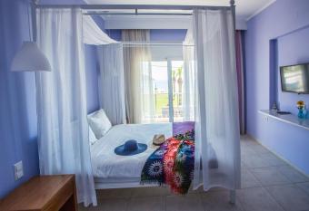 Sea to See has Balcony rooms