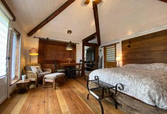 Eco Lodge B  cheron Berg  re has Balcony rooms