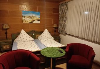 Ferienwohnung Ulmenstra  e has Balcony rooms