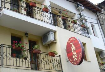 Family Hotel Varusha has Balcony rooms