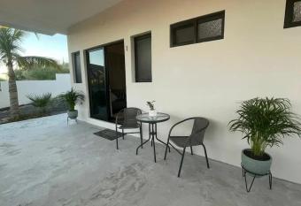 La Ventana Apartments Cactus 1 has Balcony rooms