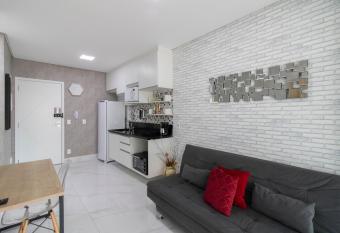 Helbor Patteo 909 | Prox ao aeroporto d/ GRU has Balcony rooms