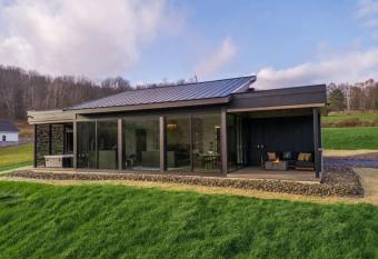 Aranar - Luxury Couples Getaway in Ellicottville allows 18 year olds to book a room