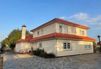 Mar De Frisia has Balcony rooms