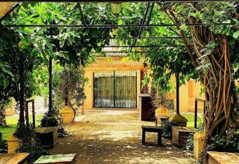 Rincones con encanto has Balcony rooms