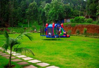 SpringWells Hotel ltd has Balcony rooms