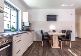 Apartments Francka has Balcony rooms