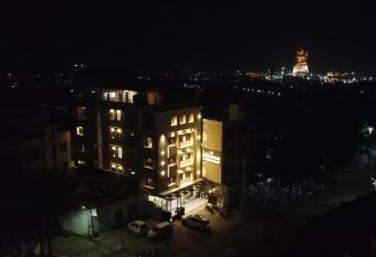 Maruti Group of Hotels - The Shivam has Balcony rooms