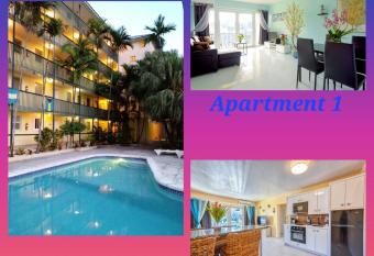 Apartment in downtown at the beach has Balcony rooms