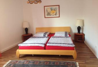 Apartment N  rnberg-City has Balcony rooms