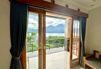 Casa Lago Batur has Balcony rooms