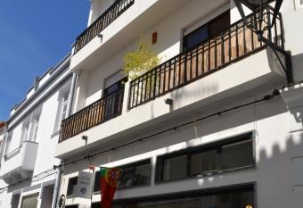 Hostel Seixe has Balcony rooms