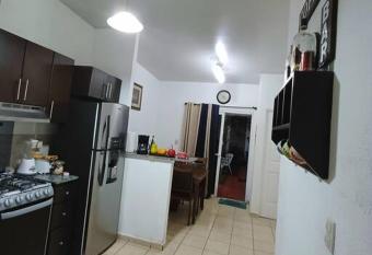 Descansa como en casa allows 18 year olds to book a room