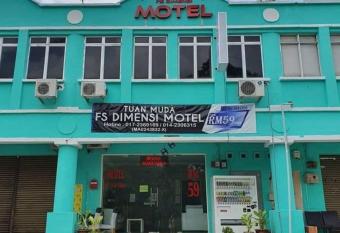 Dimensi Hotel allows 18 year olds to book a room