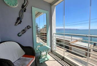 Acogedor Departamento - Re  aca allows 18 year olds to book a room