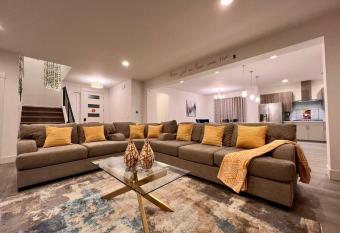 MP2-Stylish Villa Newly built graceful house allows 18 year olds to book a room