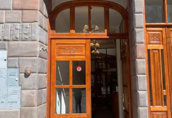 El Chasqui has Balcony rooms