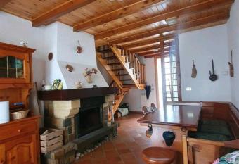 Casa vacanze Pievepelago has Balcony rooms