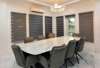 Villa de bliss has Balcony rooms