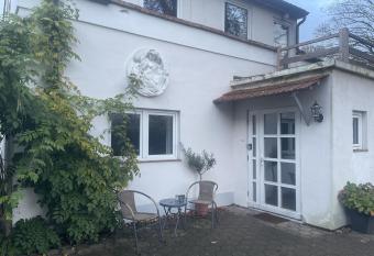 Oberneulander G  stehaus has Balcony rooms