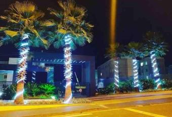 Palho  a- apto com Jardim para churrasco -Brom  lias has Balcony rooms