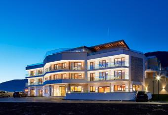 Sonja Alpine Resort has Balcony rooms