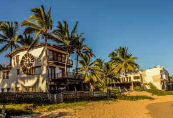 Casa Baronesa Waterfront Villa has Balcony rooms