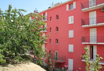 H  tel Sampiero Corso has Balcony rooms