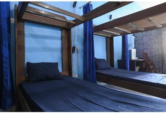 Bunk Bed Bali near Sanur Mitra RedDoorz allows 18 year olds to book a room