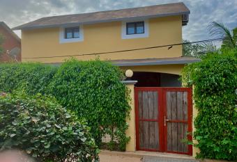 VILLA COQUETTE has Balcony rooms
