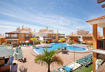 Pineda H has Balcony rooms