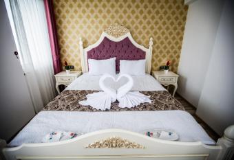 Air Suite Hotel has Balcony rooms