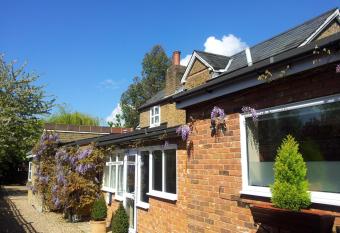 The Bakehouse Guesthouse allows 18 year olds to book a room