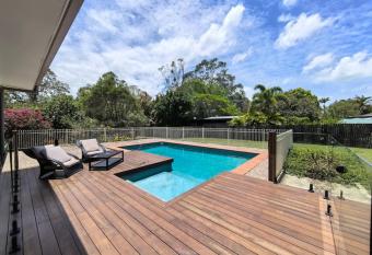 Gardens by the Bay - Acreage Living & EV Charging allows 18 year olds to book a room