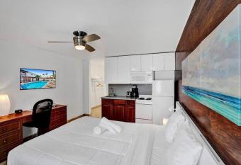 Waves Beach Town Studio Apartment allows 18 year olds to book a room