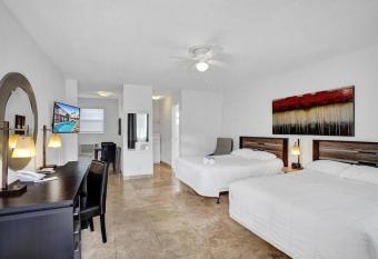 Waves Beach Town Spacious Studio Apartment For 4 People allows 18 year olds to book a room