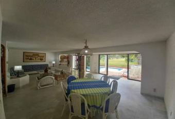 Villa 76 acapulco princess has Balcony rooms