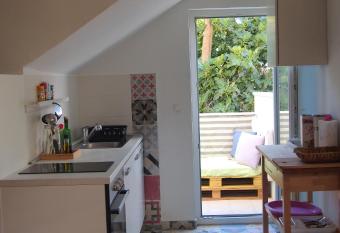 Apartments TERRAeSAL has Balcony rooms