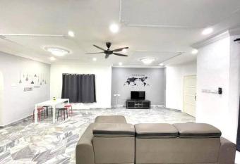 SEMI-D Taman Impian @ Bukit Mertajam has Balcony rooms