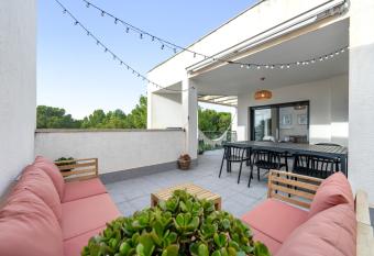 Casa Calafat has Balcony rooms