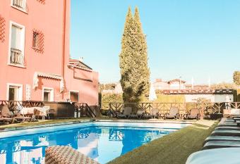 Hotel Benacus has Balcony rooms