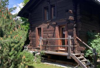 Le Mazot Alice has Balcony rooms