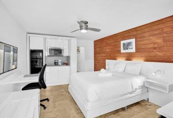 Waves Beach Town Studio Apartment allows 18 year olds to book a room