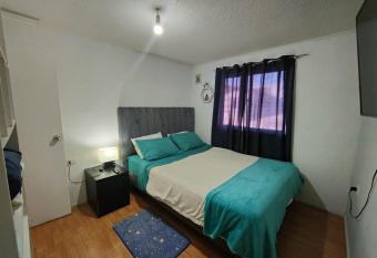 Espaciosa Habitaci  n allows 18 year olds to book a room