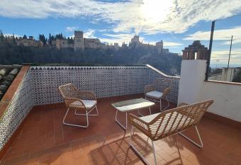 ZENIT Mediterranean Suites by Florentia Homes has Balcony rooms