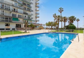 1st Beach line Studio has Balcony rooms